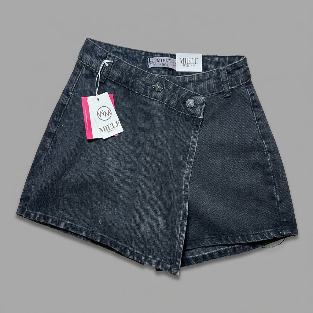 Asymmetrically closed black denim culottes Miele Woman
